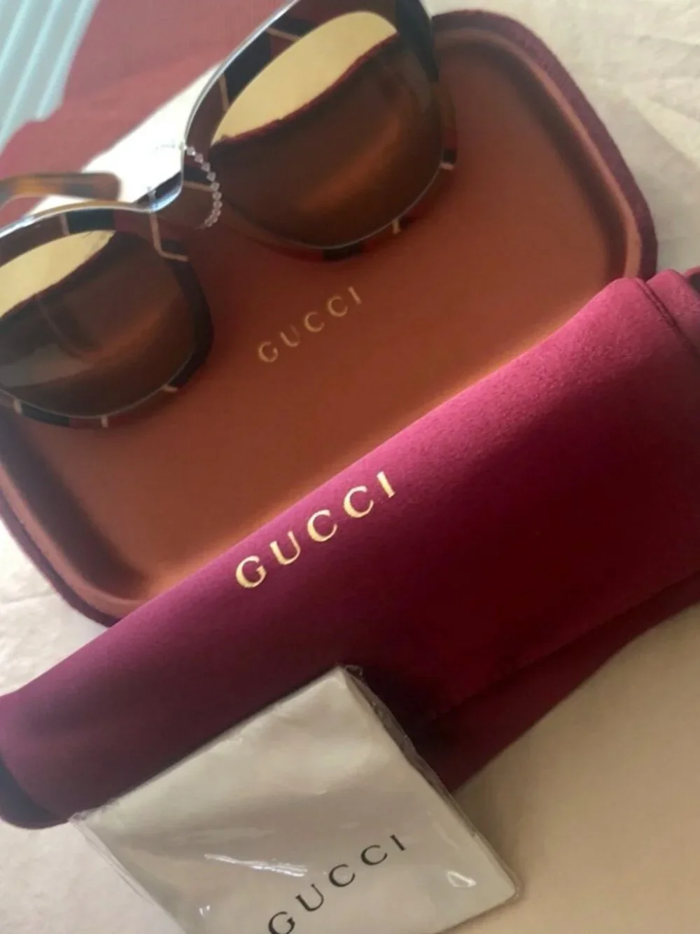 NWT~GUCCI~GG0059S 55MM Red Multi Square Sunglasses